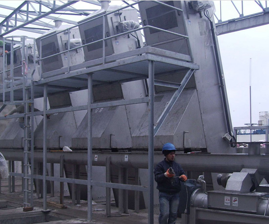 Linear Mechanical Screens for Wastewater Dutco LLC